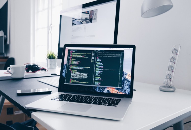 come creare sito web
